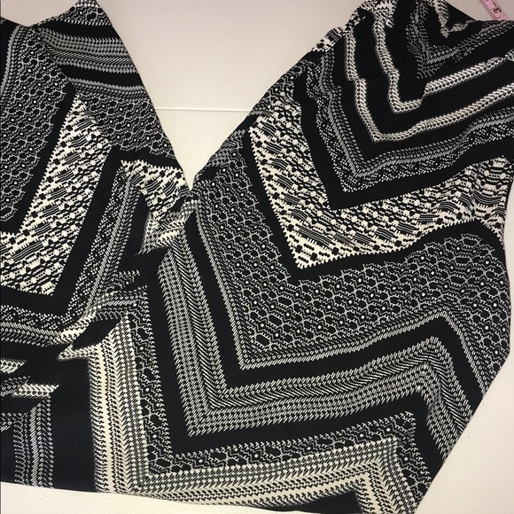 Charlotte Russe Palazzo Pants 2548 - Picture 2 of 7